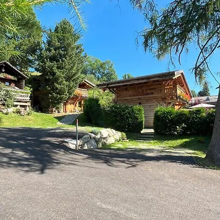 Barmadza Mazots De Charme Guest house